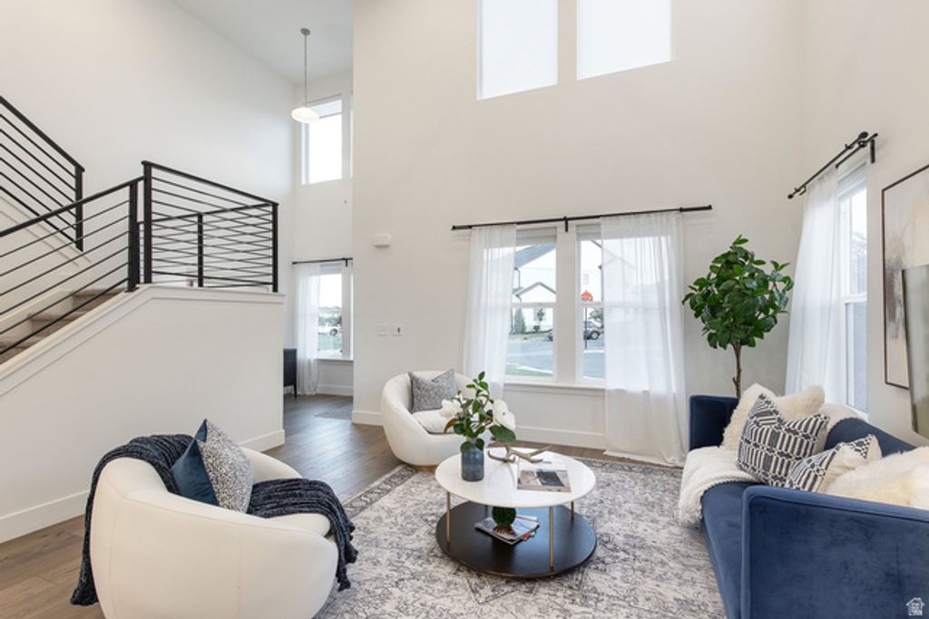 Image 3 of property listing at 4448 W DEFENDER DR, Herriman, UT 84096