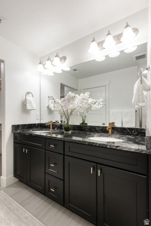 Image 32 of property listing at 4448 W DEFENDER DR, Herriman, UT 84096