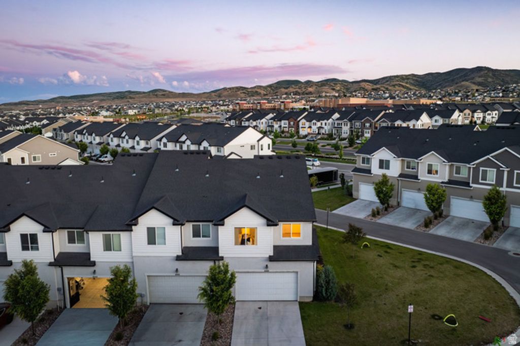 Image 40 of property listing at 4448 W DEFENDER DR, Herriman, UT 84096