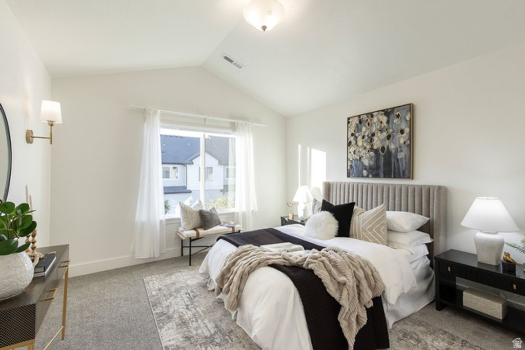Image 6 of property listing at 4448 W DEFENDER DR, Herriman, UT 84096