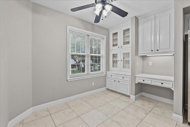 1729 Enterprise Avenue, League City, TX 77573
