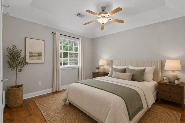 1729 Enterprise Avenue, League City, TX 77573