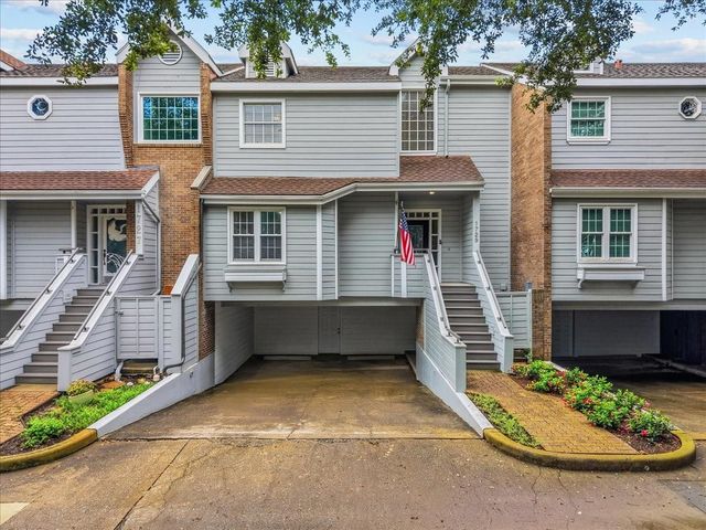 1729 Enterprise Avenue, League City, TX 77573