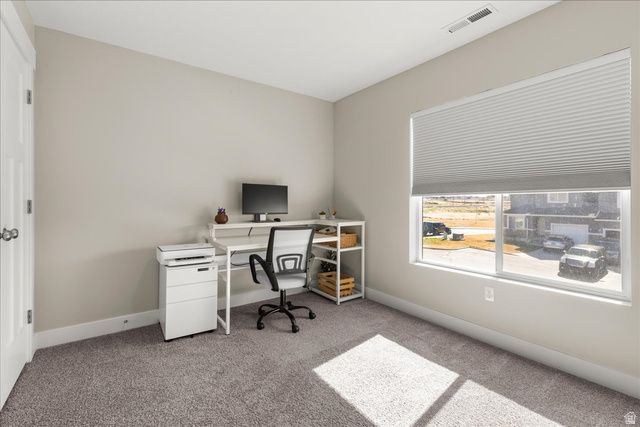 826 N GLENEAGLES CT, Tooele, UT 84074