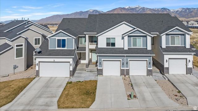 826 N GLENEAGLES CT, Tooele, UT 84074