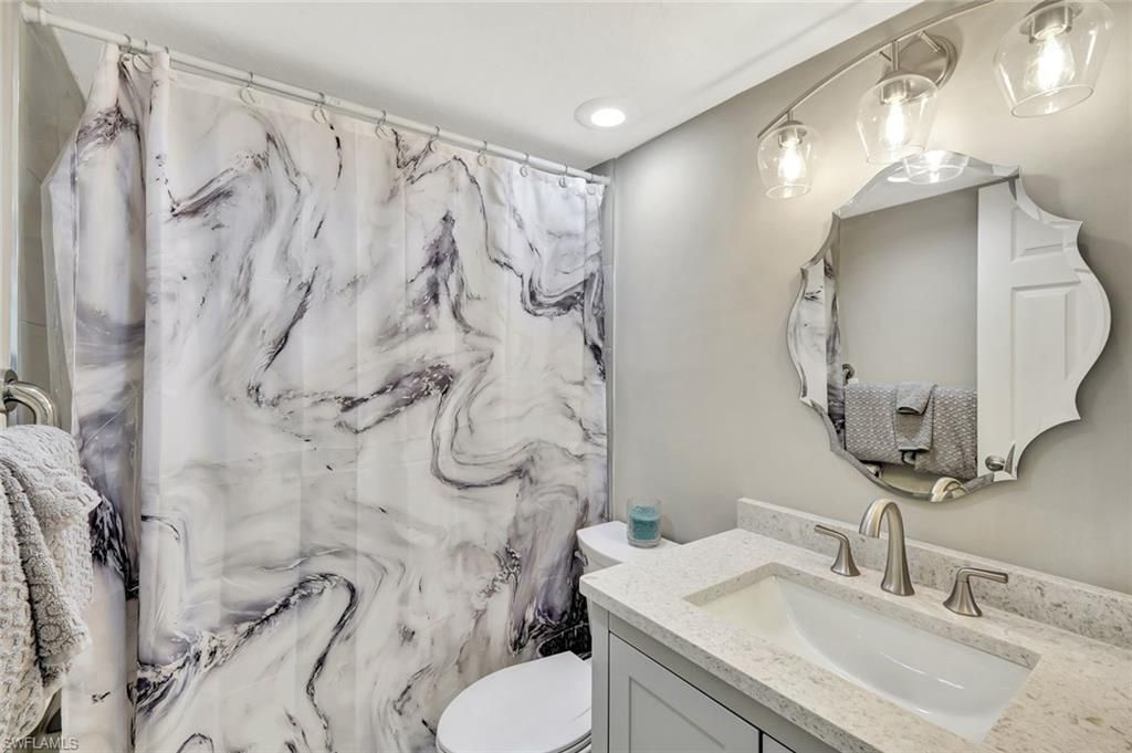 Image 20 of property listing at 5115 Sunnybrook CT # 21, Cape Coral, FL 33904