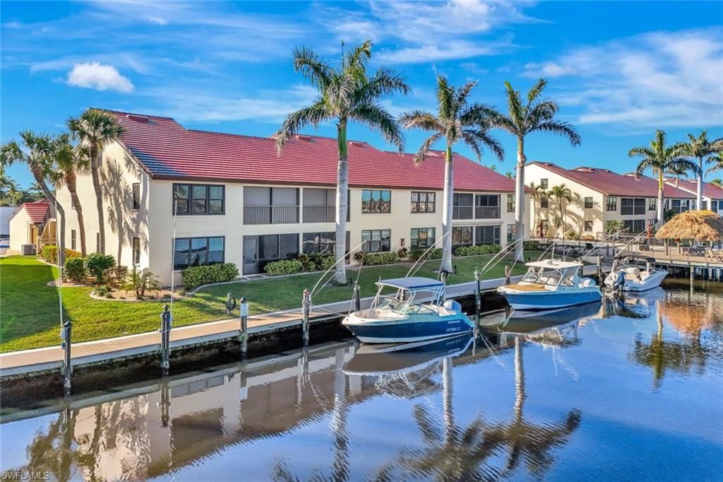 Image 33 of property listing at 5115 Sunnybrook CT # 21, Cape Coral, FL 33904