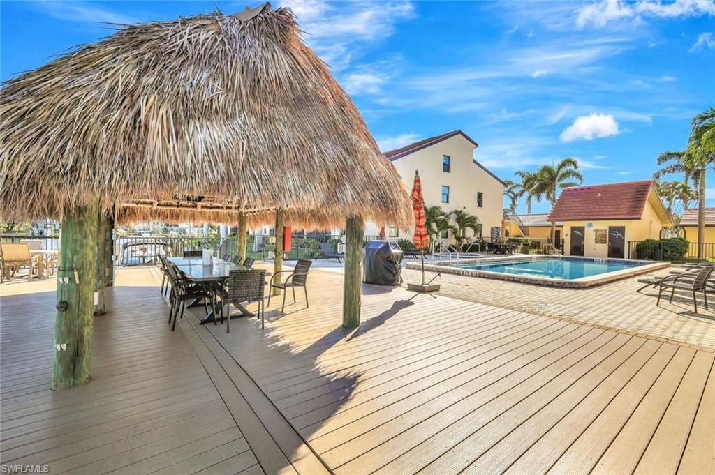 Image 39 of property listing at 5115 Sunnybrook CT # 21, Cape Coral, FL 33904