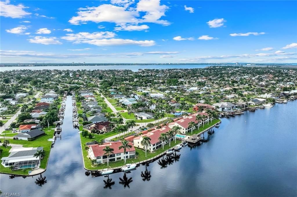 Image 47 of property listing at 5115 Sunnybrook CT # 21, Cape Coral, FL 33904