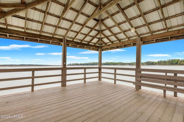 80 White Pond Boulevard, Beaufort, SC 29902