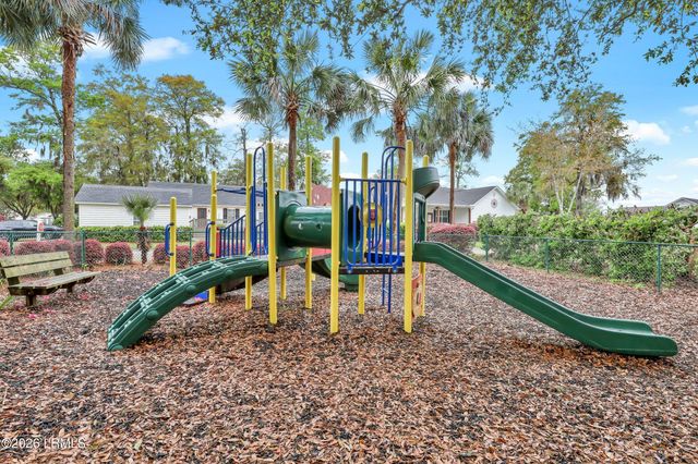 80 White Pond Boulevard, Beaufort, SC 29902