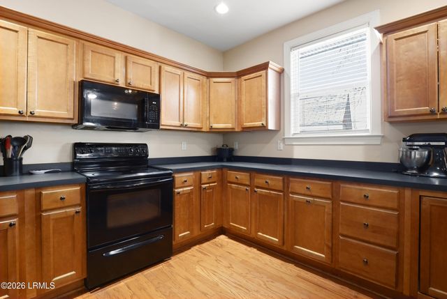 80 White Pond Boulevard, Beaufort, SC 29902