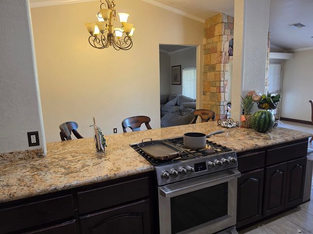 1933 S 33 Dr, Yuma, AZ 85364