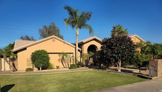 1933 S 33 Dr, Yuma, AZ 85364