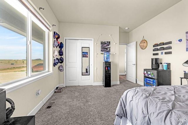 1696 E Silverwood Dr, Pueblo, CO 81007
