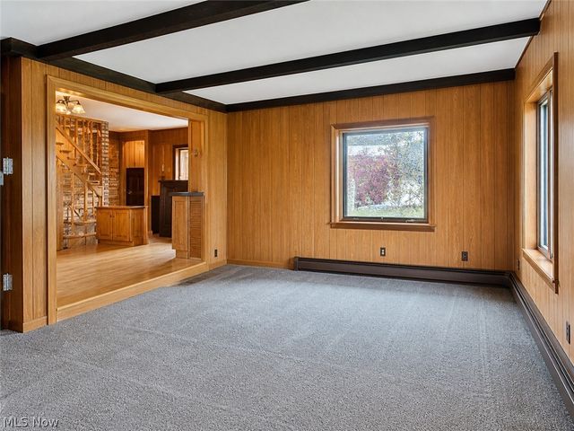 3572 Wilson Sharpsville Road, Cortland, OH 44410
