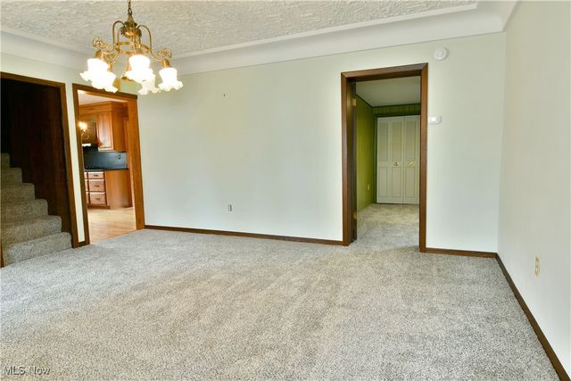 3572 Wilson Sharpsville Road, Cortland, OH 44410