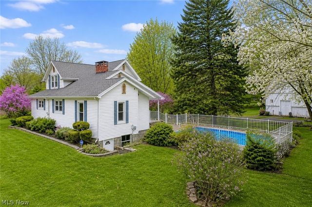 3572 Wilson Sharpsville Road, Cortland, OH 44410