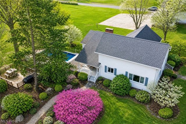 3572 Wilson Sharpsville Road, Cortland, OH 44410