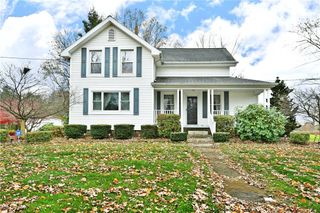 3572 Wilson Sharpsville Road, Cortland, OH 44410