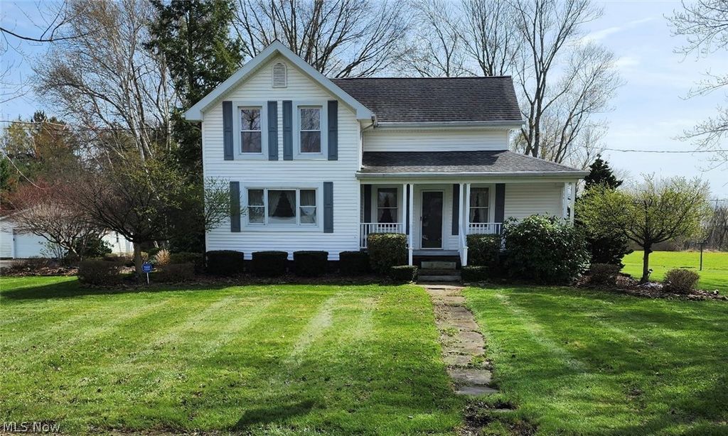 3572 Wilson Sharpsville Road, Cortland, OH 44410
