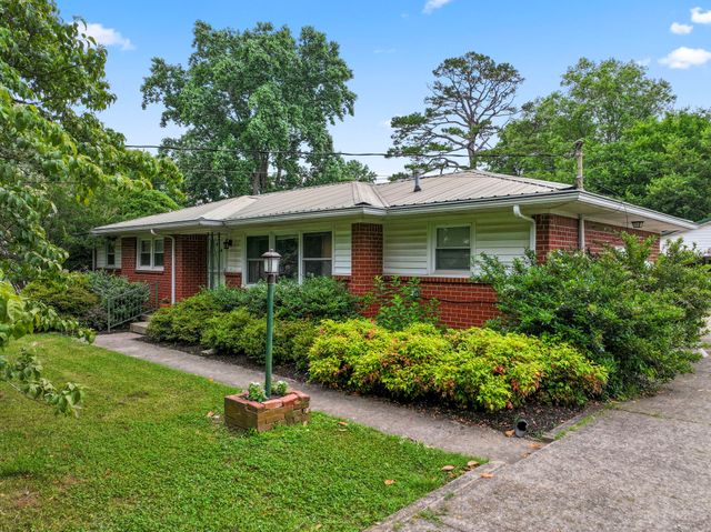 206 Cumberland Dr, Smyrna, TN 37167
