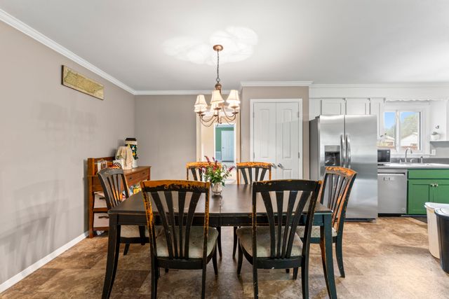 206 Cumberland Dr, Smyrna, TN 37167