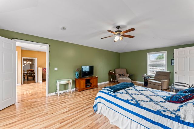 206 Cumberland Dr, Smyrna, TN 37167