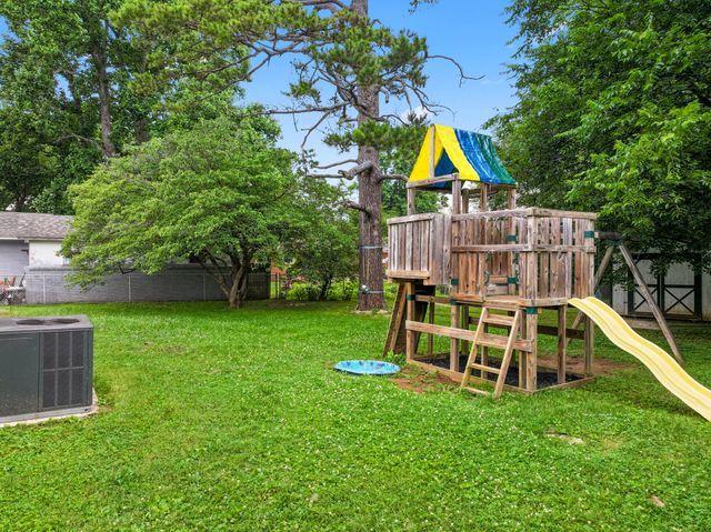 206 Cumberland Dr, Smyrna, TN 37167