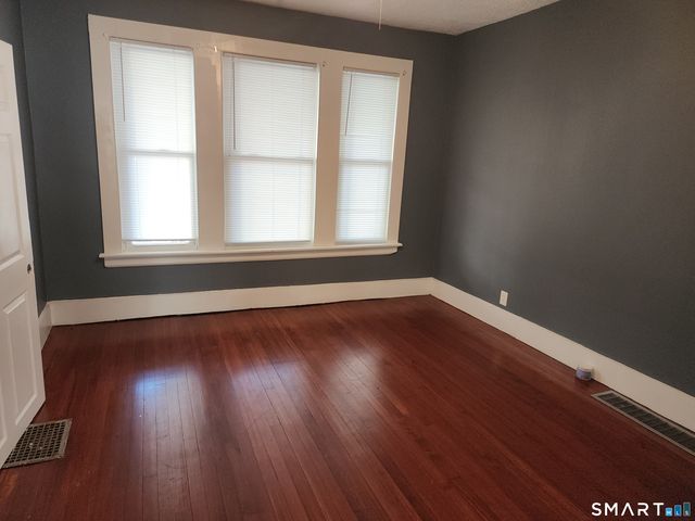 204 Minerva Street, Derby, CT 06418