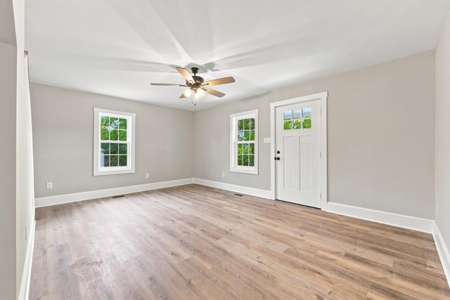 6117 ALUM SPRINGS RD, Edinburg, VA 22824