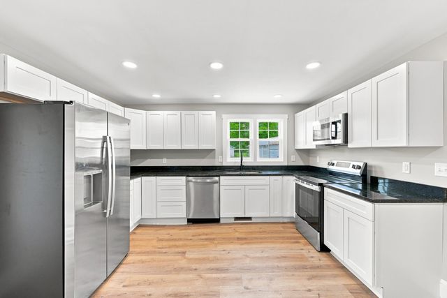 6117 ALUM SPRINGS RD, Edinburg, VA 22824
