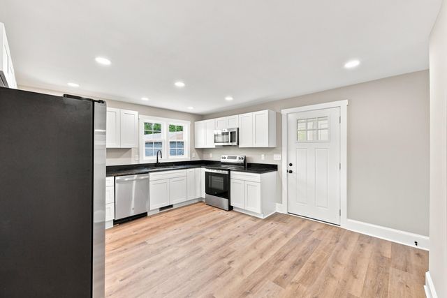 6117 ALUM SPRINGS RD, Edinburg, VA 22824