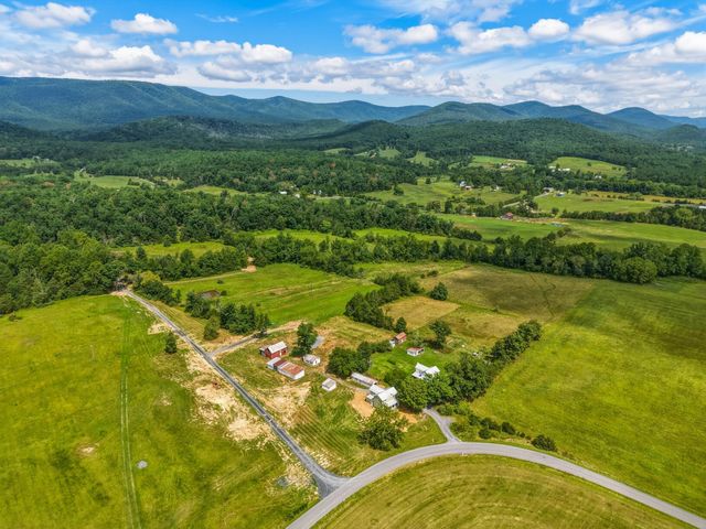 6117 ALUM SPRINGS RD, Edinburg, VA 22824