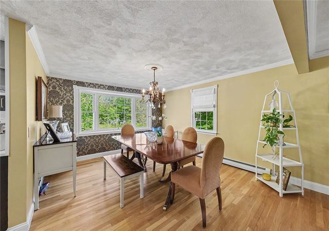 239 Abbott Run Valley Road, Cumberland, RI 02864