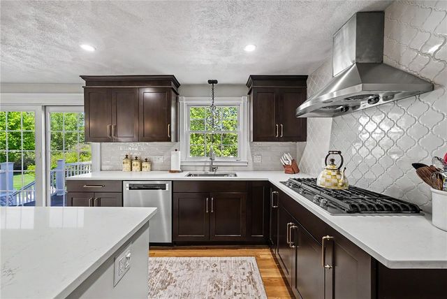 239 Abbott Run Valley Road, Cumberland, RI 02864
