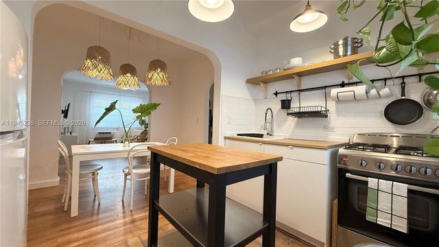 1250 Drexel Ave 9, Miami Beach, FL 33139