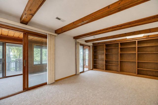 5837 N Valley Drive, Milton, WI 53563