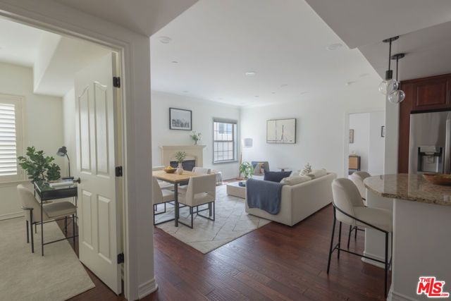432 S Willaman Drive 301, Los Angeles, CA 90048
