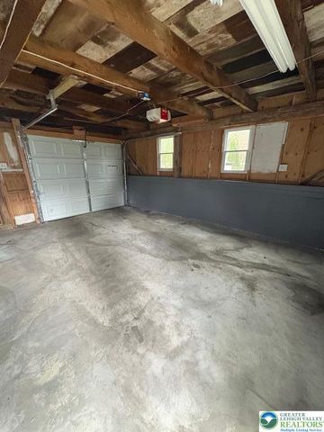 8938 Breinigsville Road, Upper Macungie Twp, PA 18031