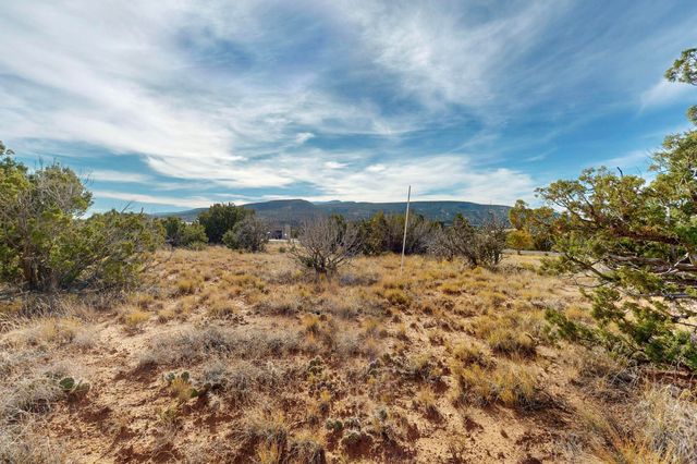 268 Star Meadow Road, Placitas, NM 87043
