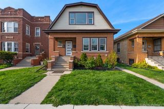 4846 W Roscoe Street, Chicago, IL 60641
