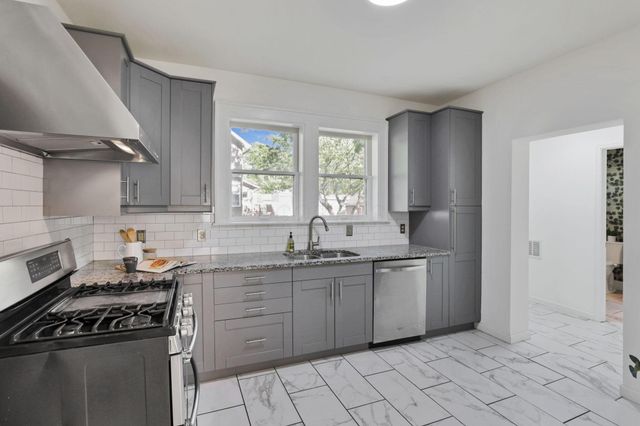 255 E Kelso Road, Columbus, OH 43202