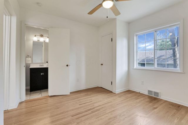 255 E Kelso Road, Columbus, OH 43202
