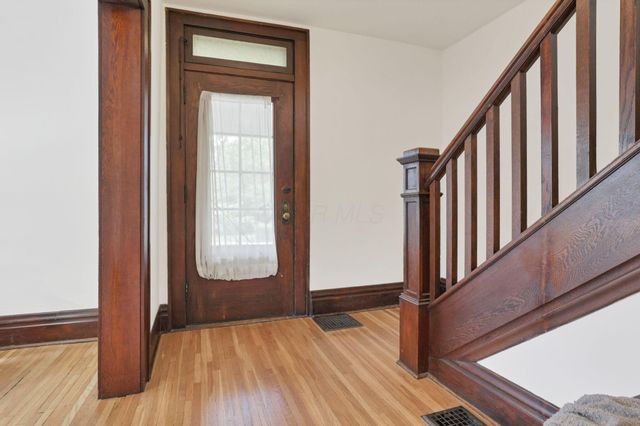 255 E Kelso Road, Columbus, OH 43202