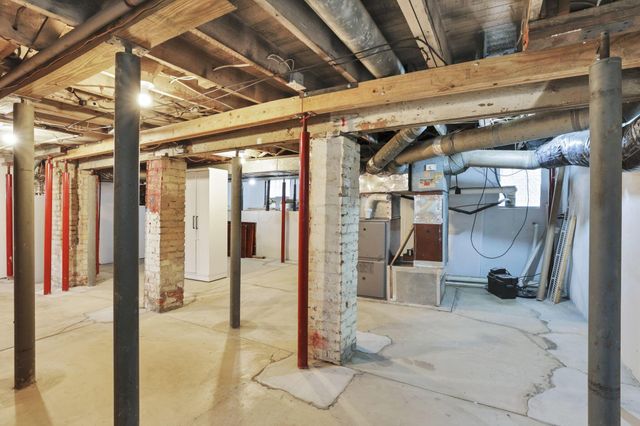 255 E Kelso Road, Columbus, OH 43202