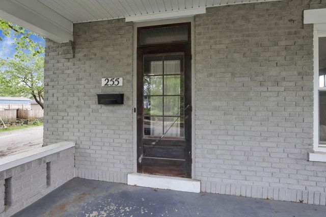255 E Kelso Road, Columbus, OH 43202