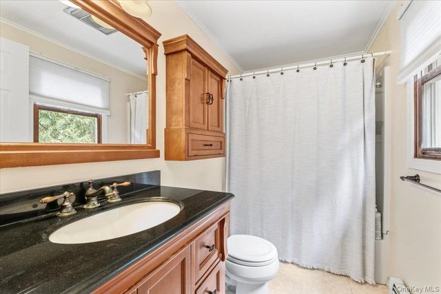 9 Aqueduct Road, Garrison, NY 10524