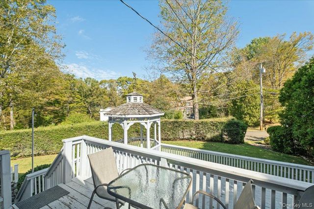 9 Aqueduct Road, Garrison, NY 10524