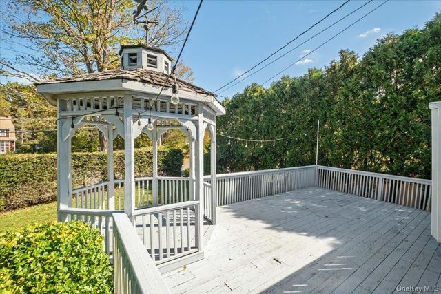 9 Aqueduct Road, Garrison, NY 10524